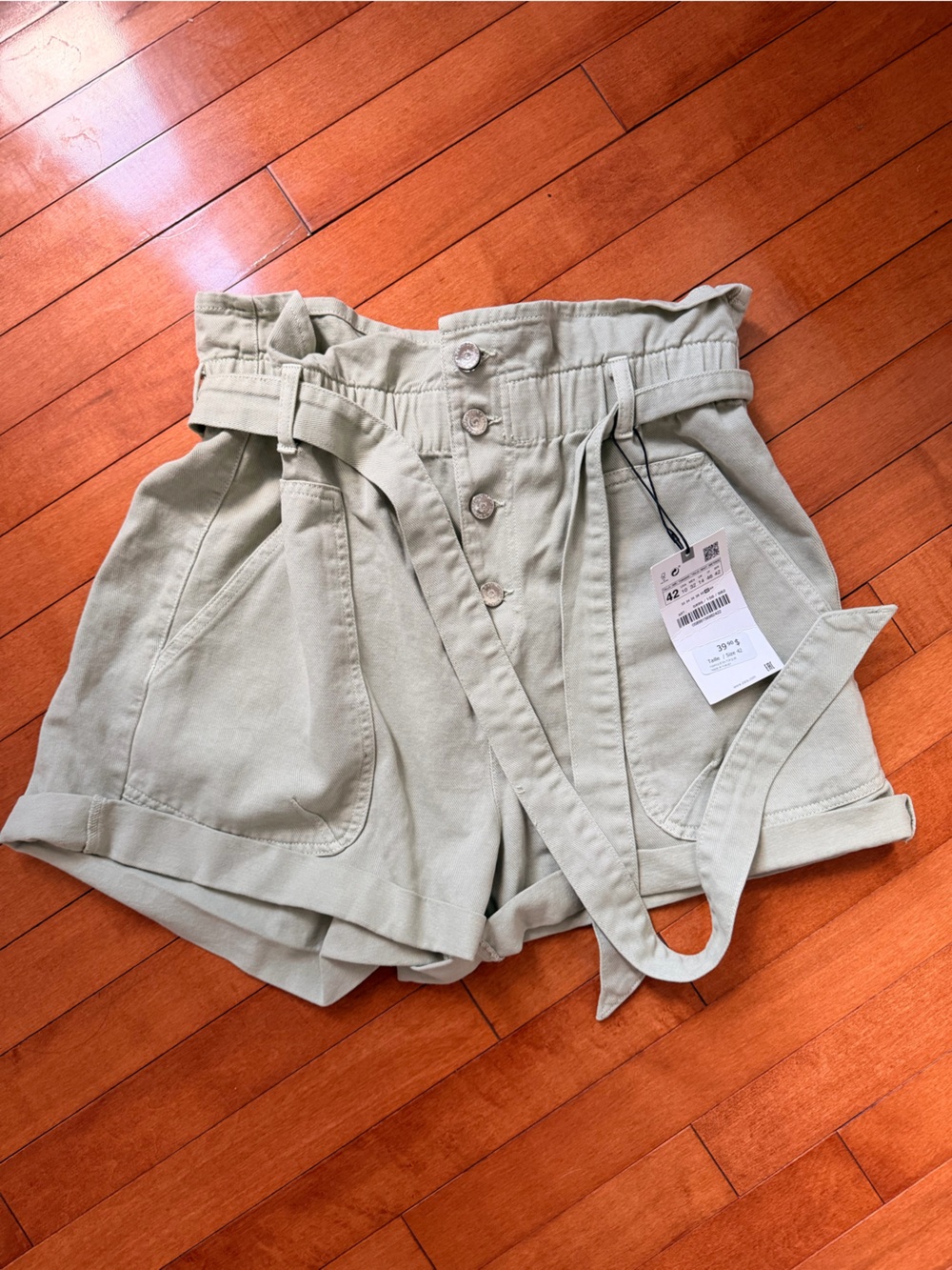 Zara Light Sage High-Waist Paperbag Shorts with Belt